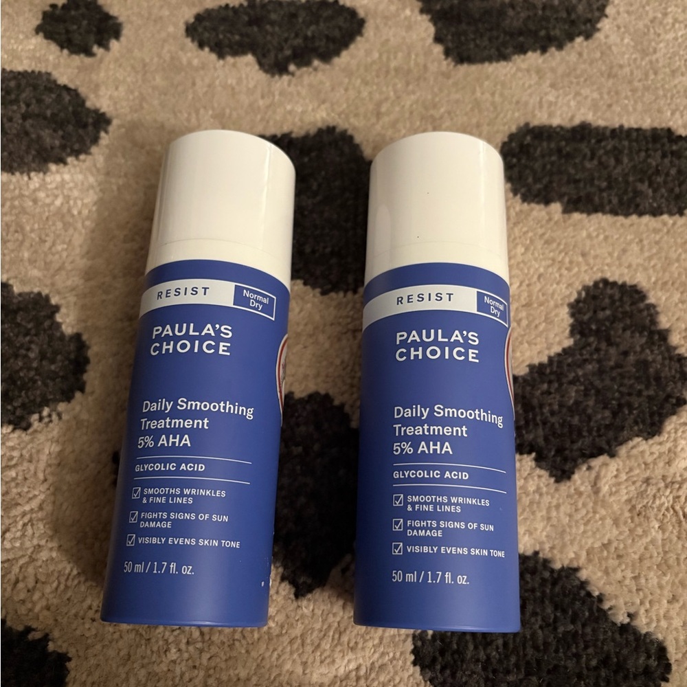 Paula's Choice Resist Treatment in Blue and White